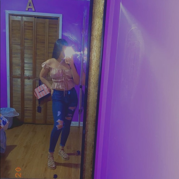 Meet your Posher, Angely - Picture 1 of 1